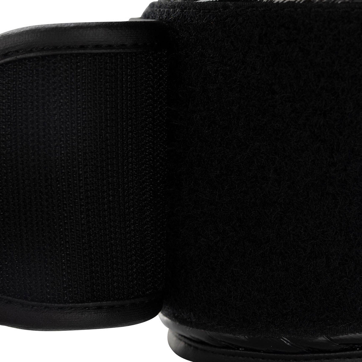 Kickboxing gloves, black back panel with textured grip and padded cuff