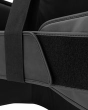 Black belly pad strap and padded edging with stitched trim