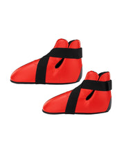 Red ankle boxing kicks with black straps and rounded toe cap
